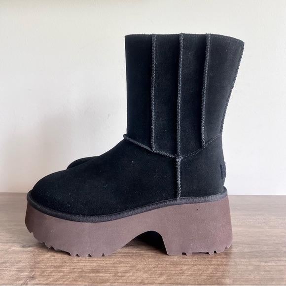 UGG Classic Twin Seam New Heights Women's Boot Size 9 #243315 - Picture 4 of 12